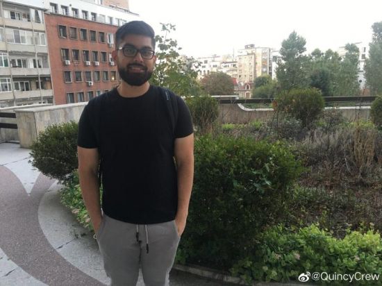 LOL一哥复播首秀遭遇技术故障引发关注